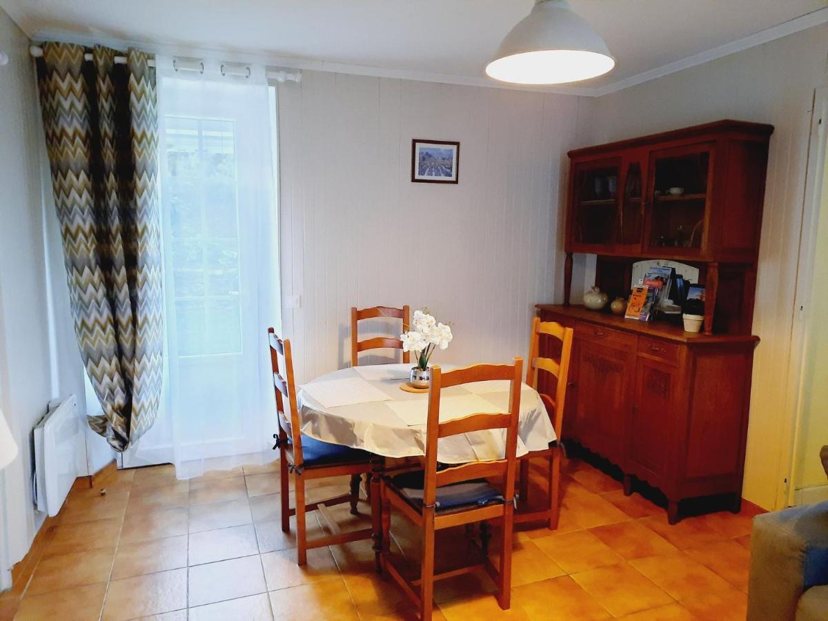 Gites De La Petite Suisse Clécy Exterior foto