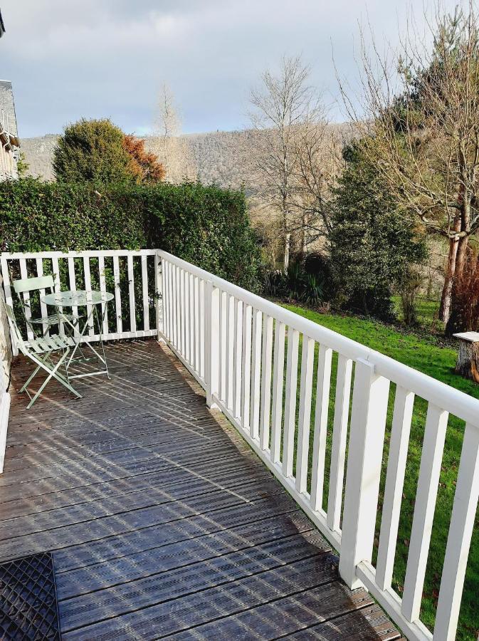 Gites De La Petite Suisse Clécy Exterior foto
